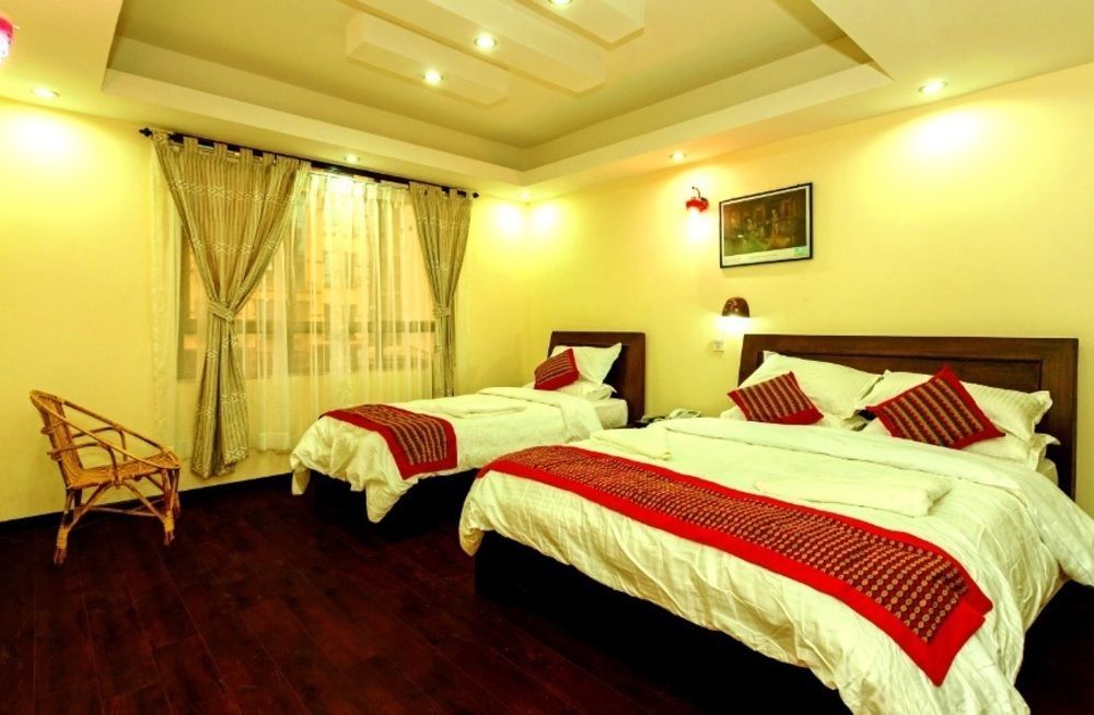 Oyo 153 Aster Hotel Nepal Катманду Екстериор снимка