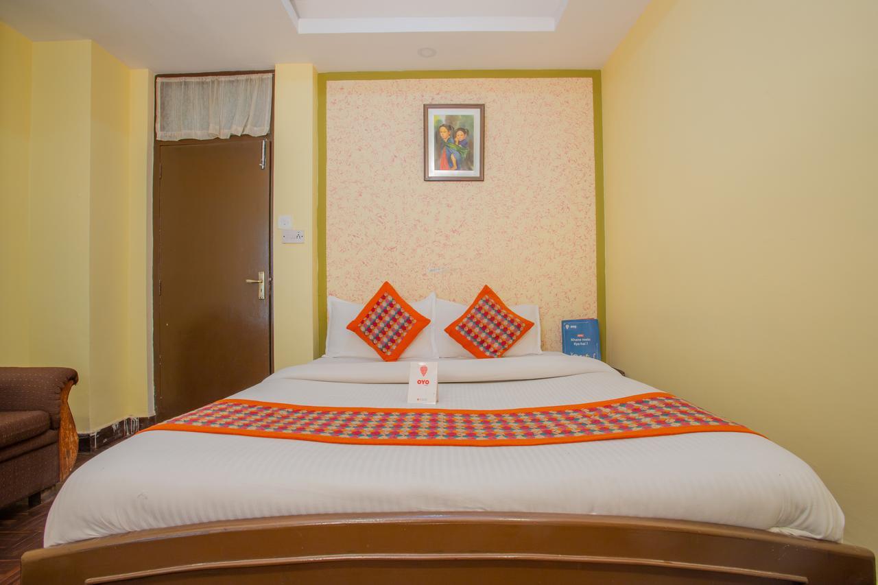 Oyo 153 Aster Hotel Nepal Катманду Екстериор снимка