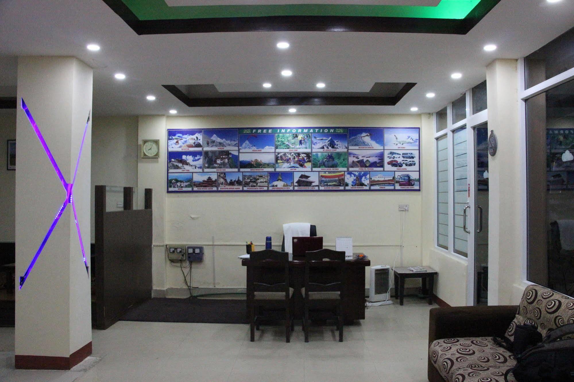 Oyo 153 Aster Hotel Nepal Катманду Екстериор снимка