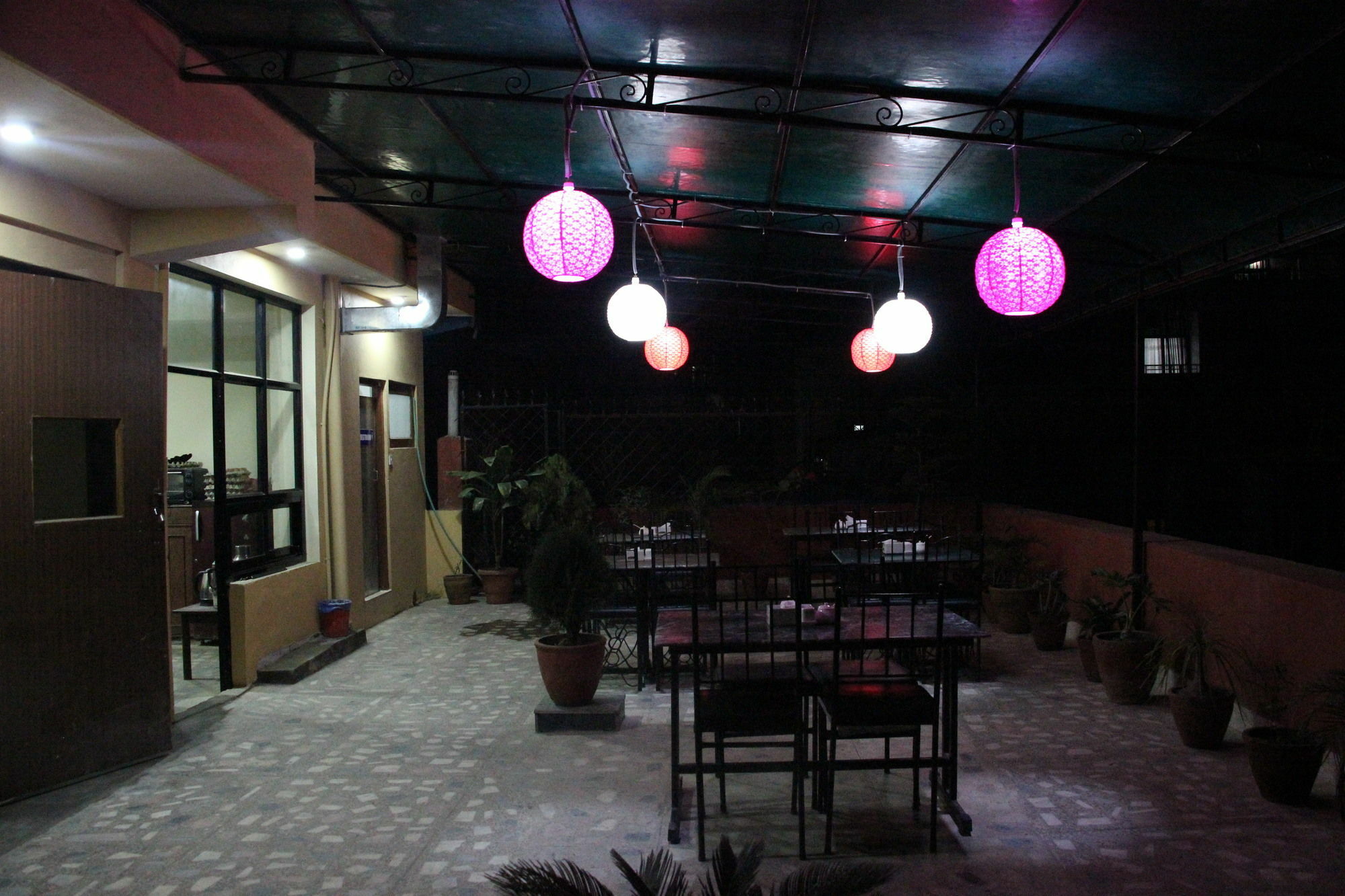 Oyo 153 Aster Hotel Nepal Катманду Екстериор снимка
