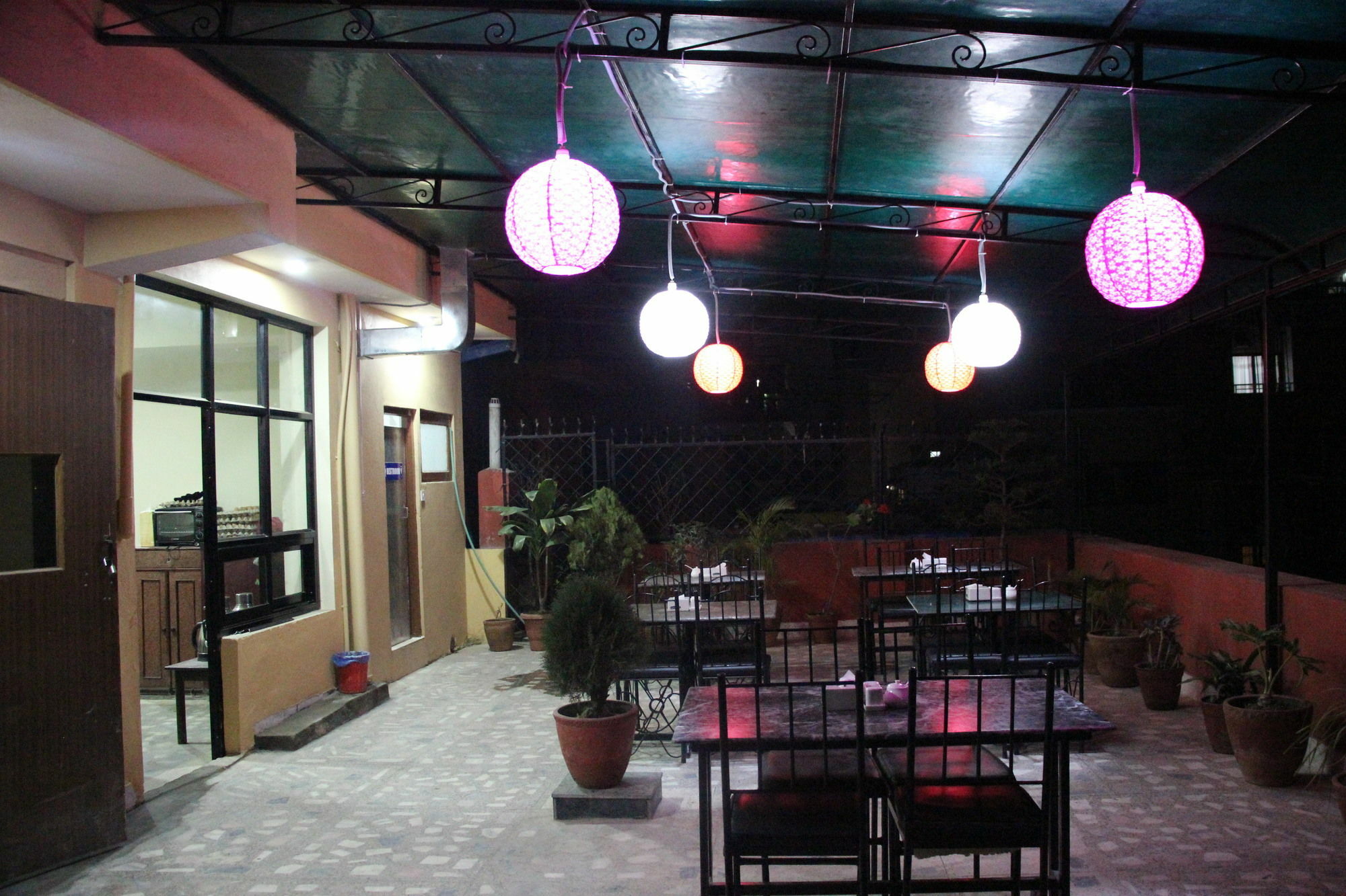 Oyo 153 Aster Hotel Nepal Катманду Екстериор снимка