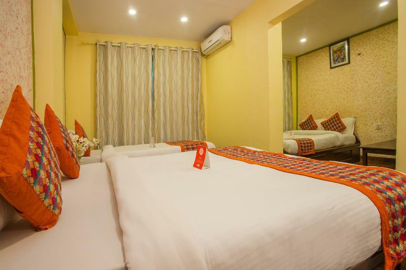 Oyo 153 Aster Hotel Nepal Катманду Екстериор снимка